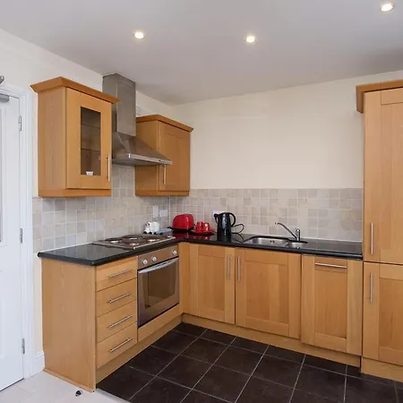 Stunning 2 Bedroom City Centre *
