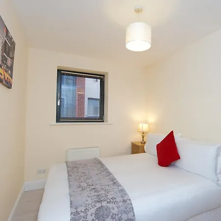 Apartamento Stunning 2 Bedroom City Centre *